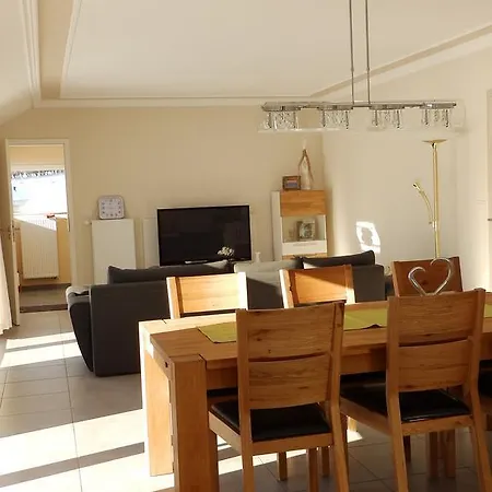 Am Hochkreuz Daire *